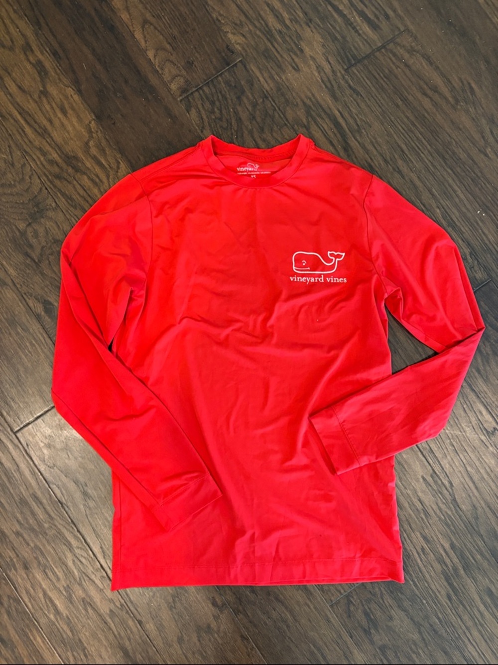 Vineyard Vines Men’s Long-Sleeve Crewneck in Bright Red with Logo